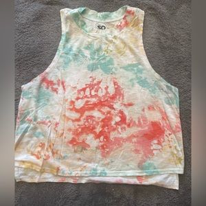 Multi color tank, crop style